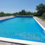 Paradis 아파트 *